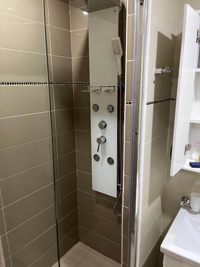 Elite Hotel Balti Kültér fotó
