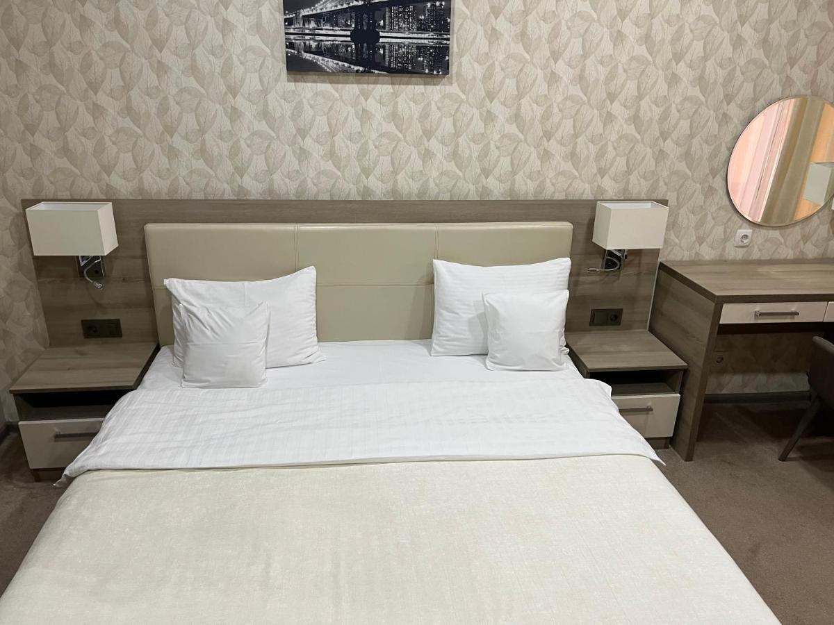 Elite Hotel Balti Kültér fotó