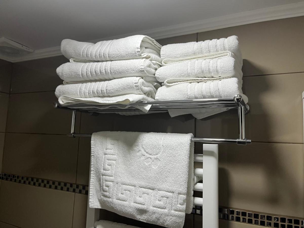 Elite Hotel Balti Kültér fotó