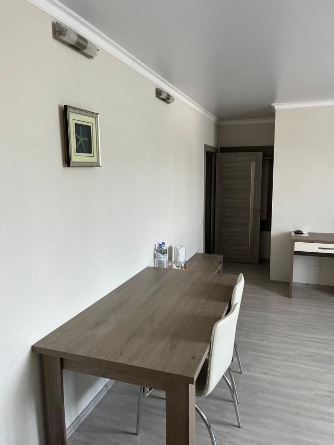 Elite Hotel Balti Kültér fotó