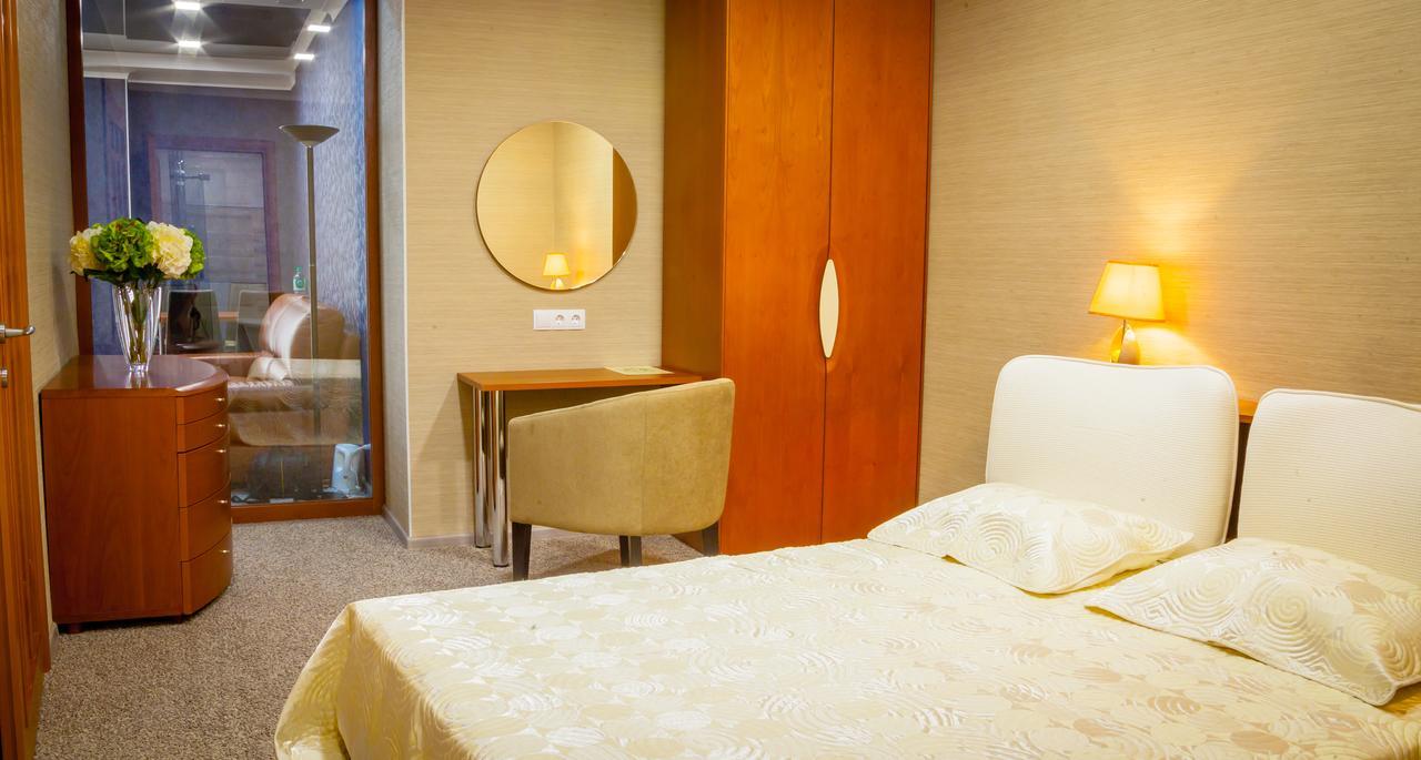 Elite Hotel Balti Kültér fotó